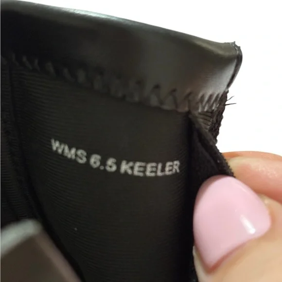 Dolce Vita Keeler Chain Harness Moto Ankle Boots Black Stacked Heel 6.5 New - Picture 3 of 10